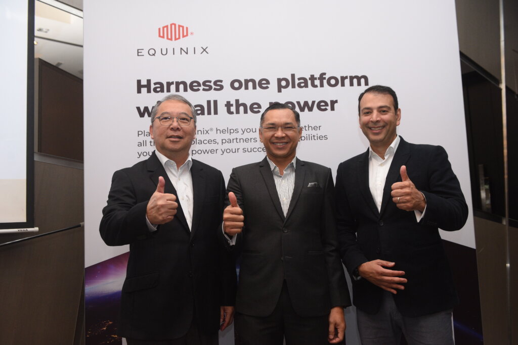 Cheam Tat Inn, Equinix’s managing director in Malaysia; Ts. Mahadhir Aziz, CEO of MDEC; and Cyrus Adaggra, VP of corporate development, Equinix APAC, at the Equinix media roundtable held today in Kuala Lumpur.